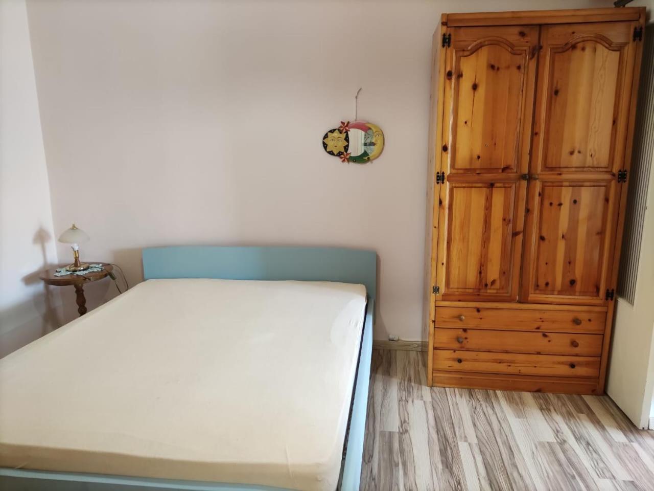 Sissy Apartment Vrachati Exterior photo